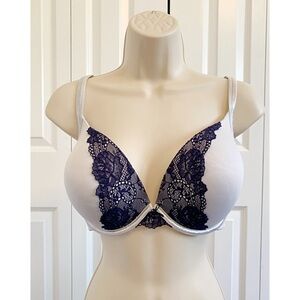 CACIQUE Sz 42C Smooth Lace Trimmed Push Up T-Shirt Bra